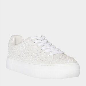 ❌SOLD❌ Betsey Johnson Sidny Pearl Sneakers